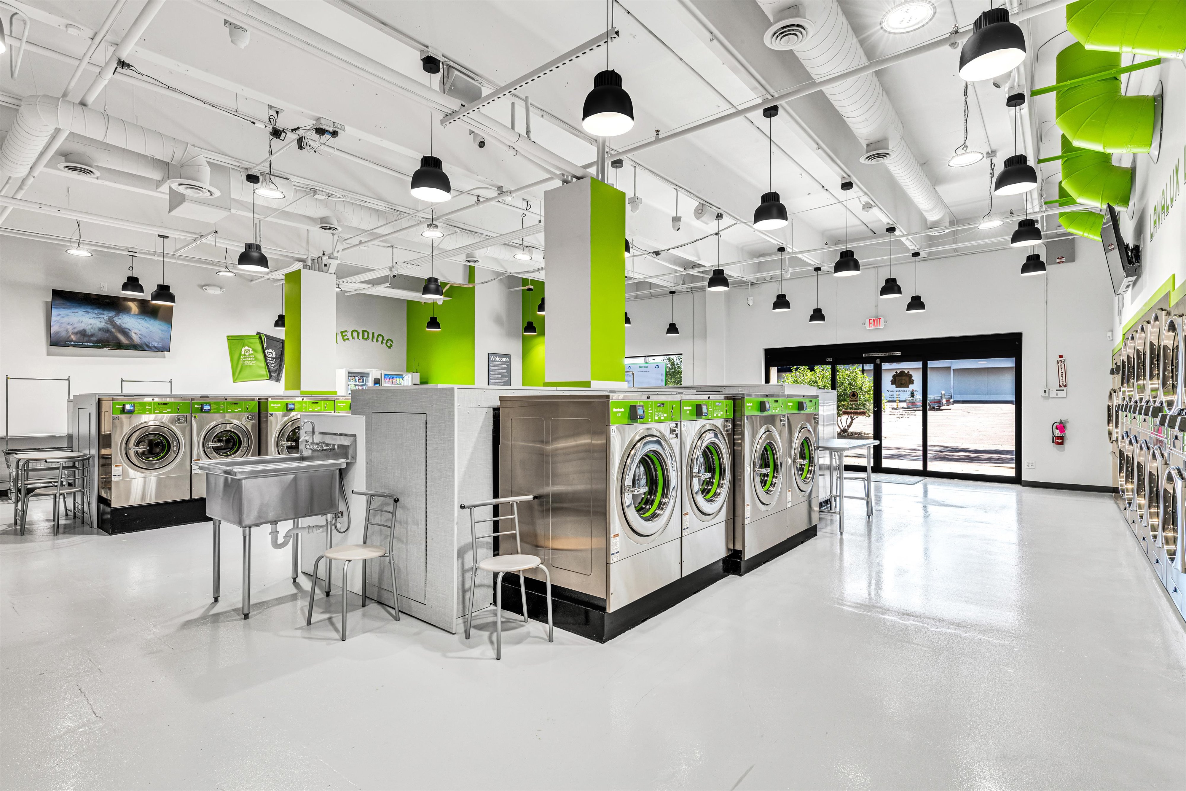 11 Lavaluxlaundry2025 13